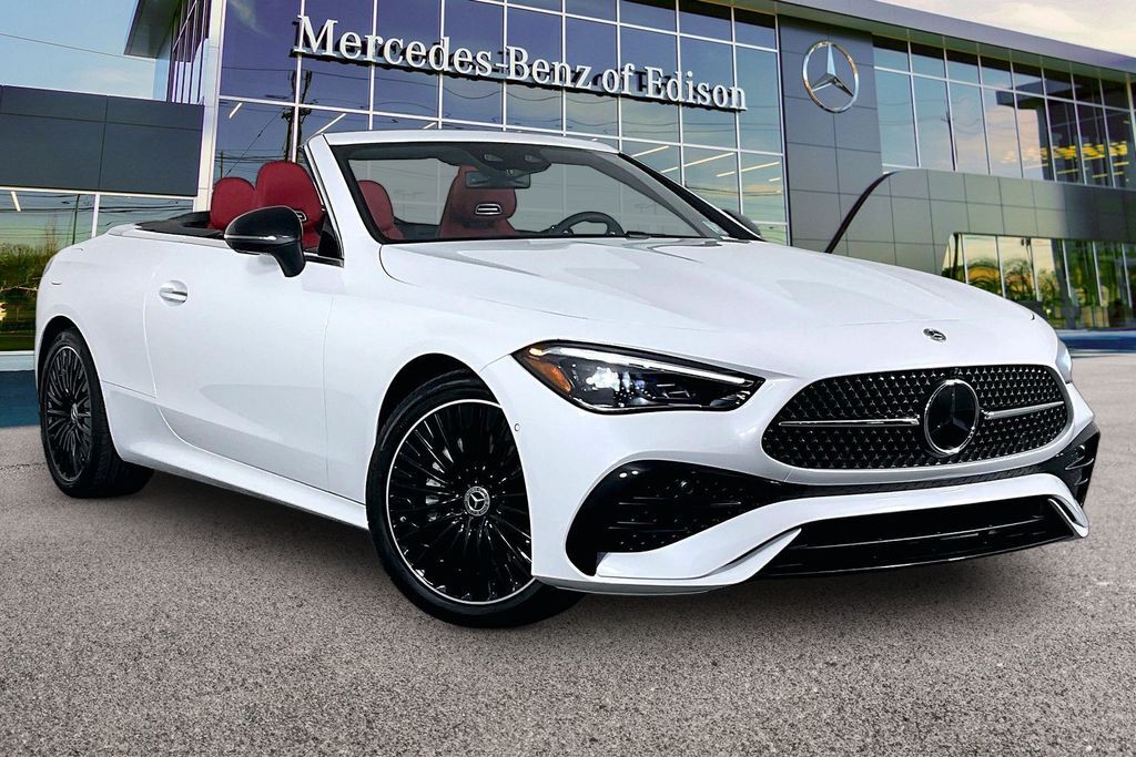 2026 Mercedes-Benz CLE CLE 300 — photo 1 of 13