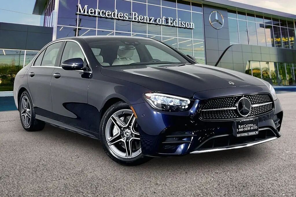 2023 Mercedes-Benz E-Class E 350 4MATIC — photo 1 of 13