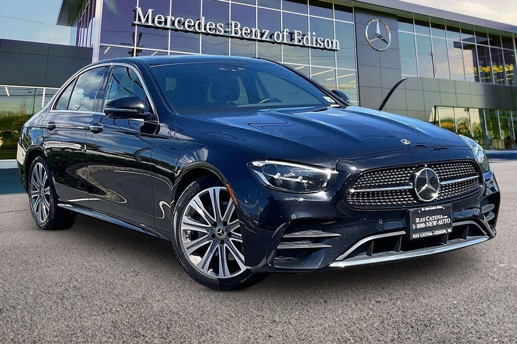 2022 Mercedes-Benz E-Class E 350 4MATIC — photo 1 of 20