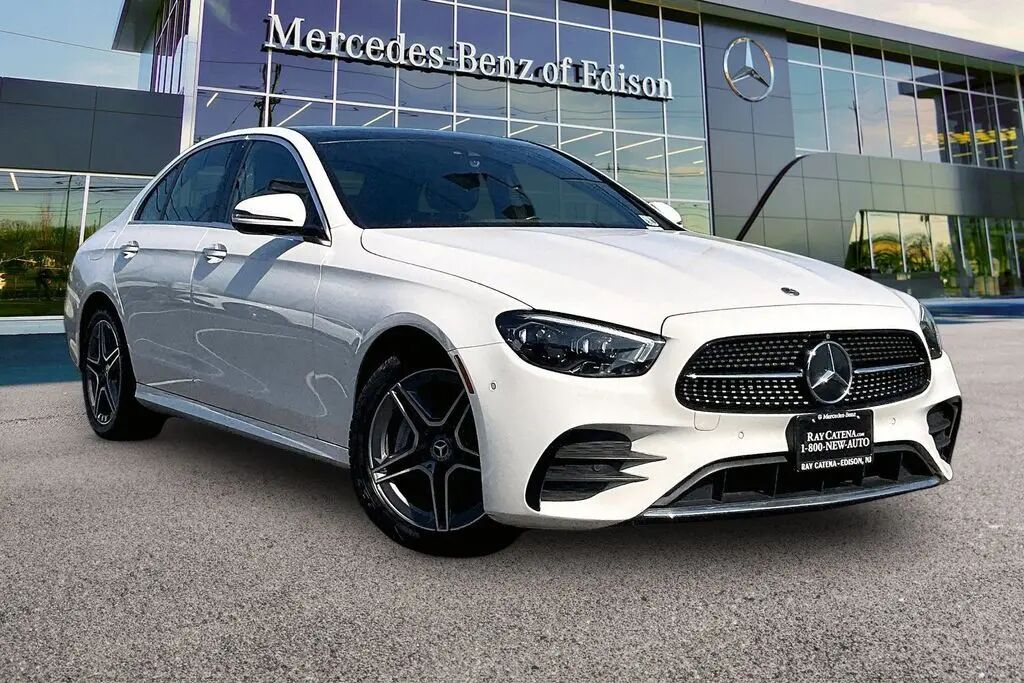 2023 Mercedes-Benz E-Class E 350 4MATIC — photo 1 of 5