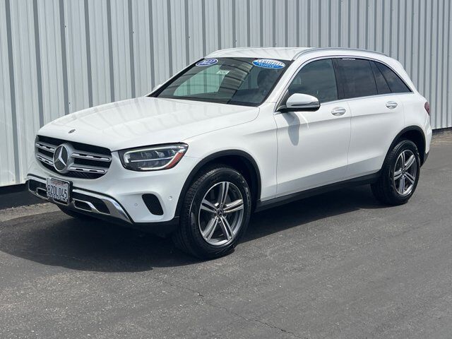 2022 Mercedes-Benz GLC GLC 300 — photo 1 of 1