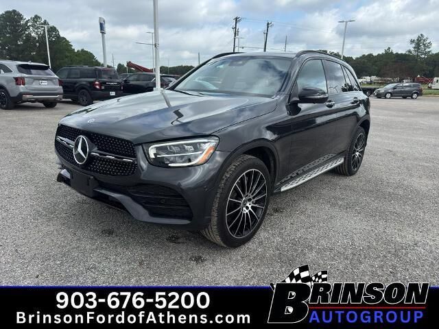 2022 Mercedes-Benz GLC GLC 300 — photo 1 of 13