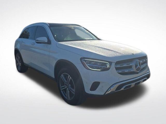 2022 Mercedes-Benz GLC GLC 300 — photo 1 of 26