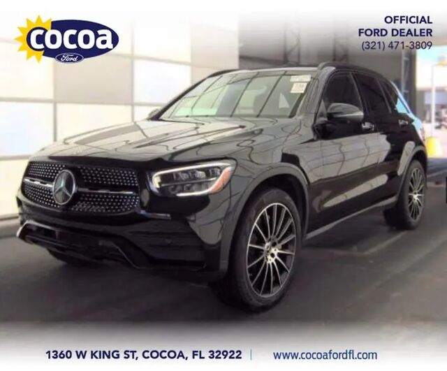 2022 Mercedes-Benz GLC GLC 300 — photo 1 of 6