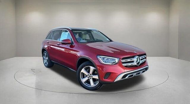 2021 Mercedes-Benz GLC GLC 300 — photo 1 of 1