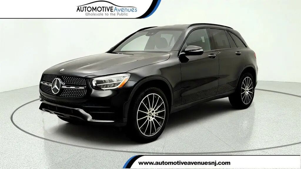 2022 Mercedes-Benz GLC GLC 300 — photo 1 of 4