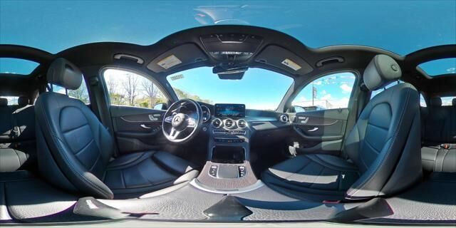 2022 Mercedes-Benz GLC GLC 300 4MATIC — photo 1 of 25