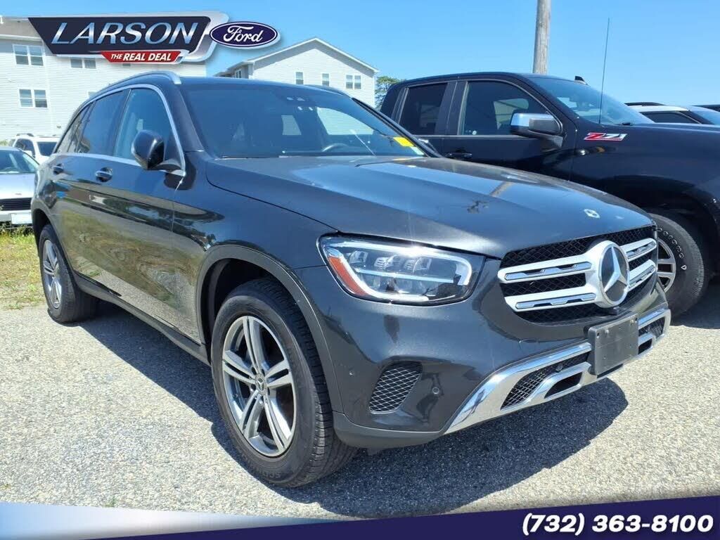 2022 Mercedes-Benz GLC GLC 300 4MATIC — photo 1 of 1