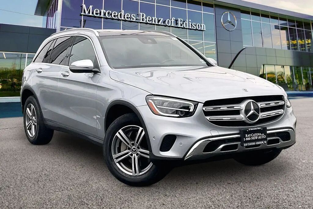 2022 Mercedes-Benz GLC GLC 300 4MATIC — photo 1 of 8