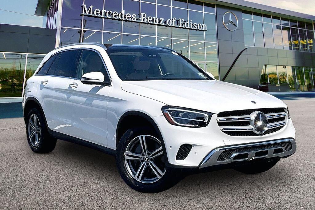 2022 Mercedes-Benz GLC GLC 300 4MATIC — photo 1 of 26