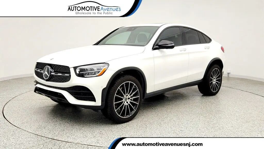 2023 Mercedes-Benz GLC GLC 300 4MATIC — photo 1 of 4