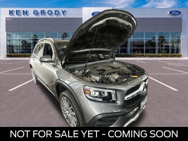 2021 Mercedes-Benz GLB GLB 250 — photo 1 of 40