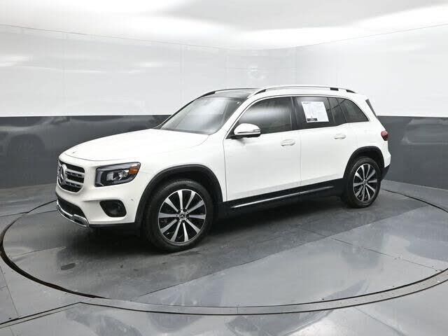 2023 Mercedes-Benz GLB GLB 250 — photo 1 of 1