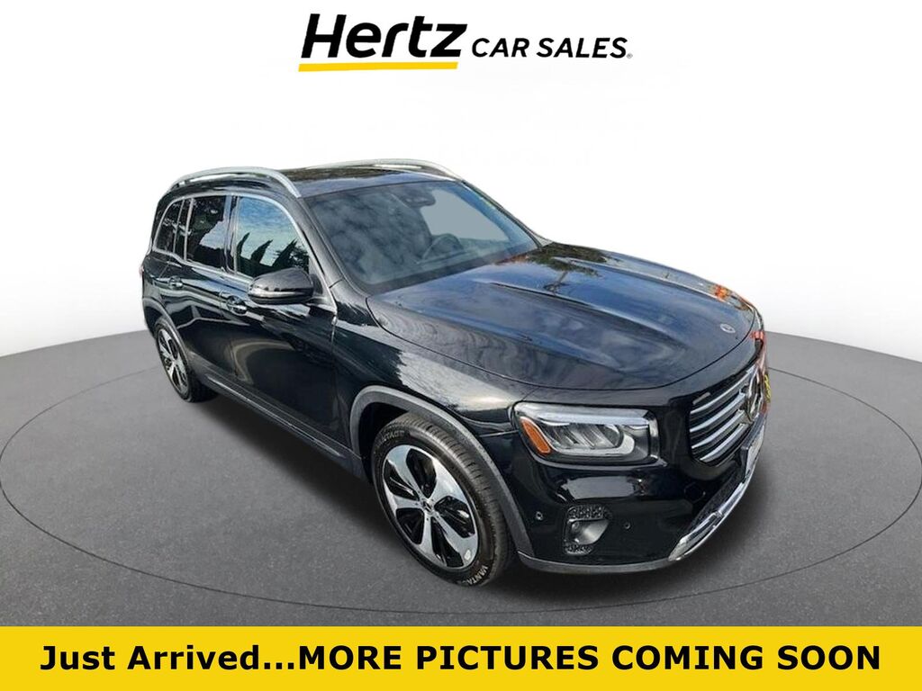 2025 Mercedes-Benz GLB GLB 250 — photo 1 of 6