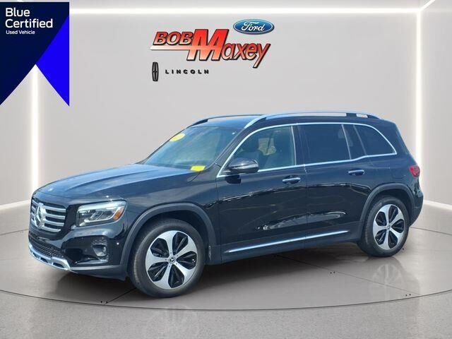 2024 Mercedes-Benz GLB GLB 250 4MATIC — photo 1 of 32