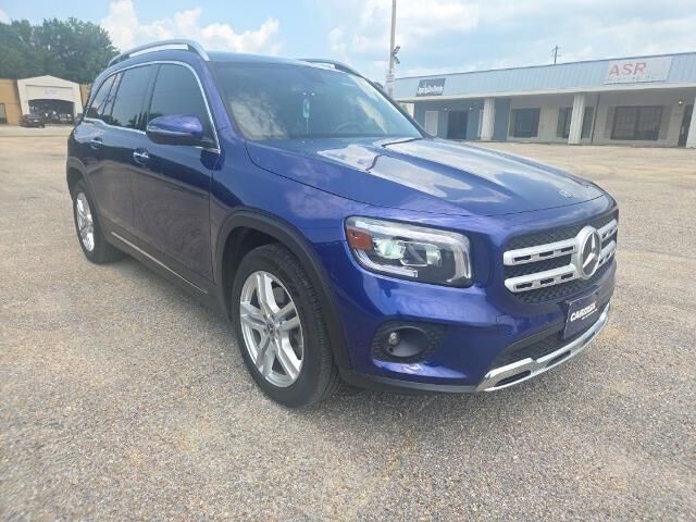 2020 Mercedes-Benz GLB GLB 250 4MATIC — photo 1 of 26