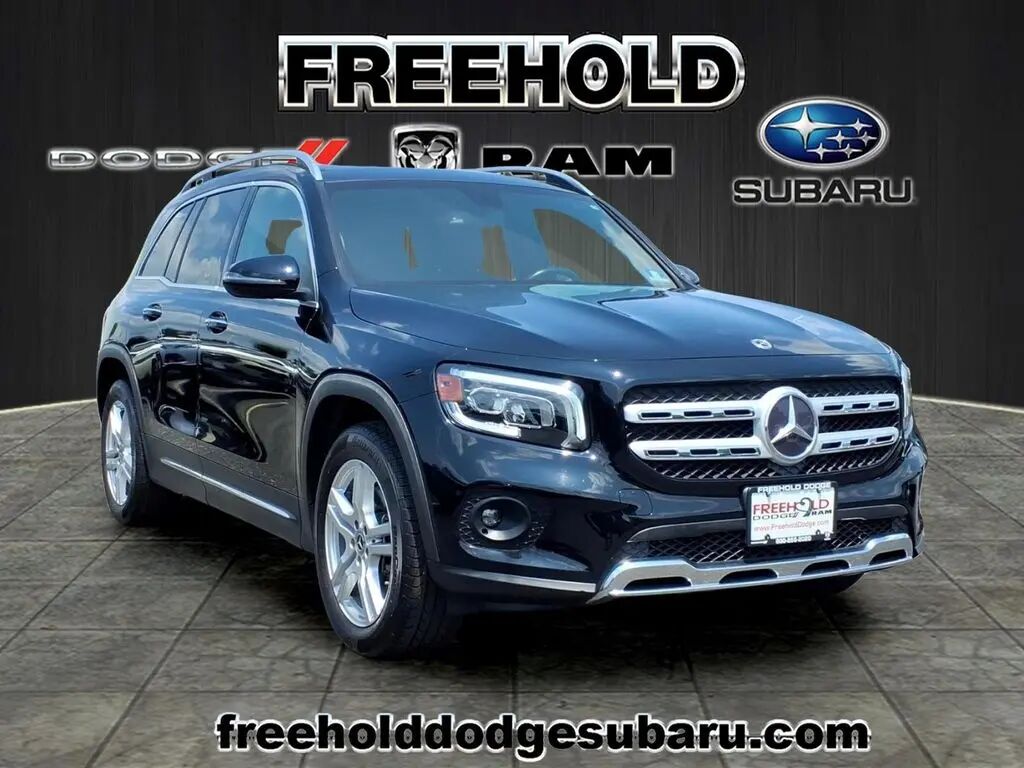 2021 Mercedes-Benz GLB GLB 250 4MATIC — photo 1 of 13
