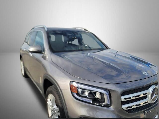 2021 Mercedes-Benz GLB GLB 250 4MATIC — photo 1 of 13