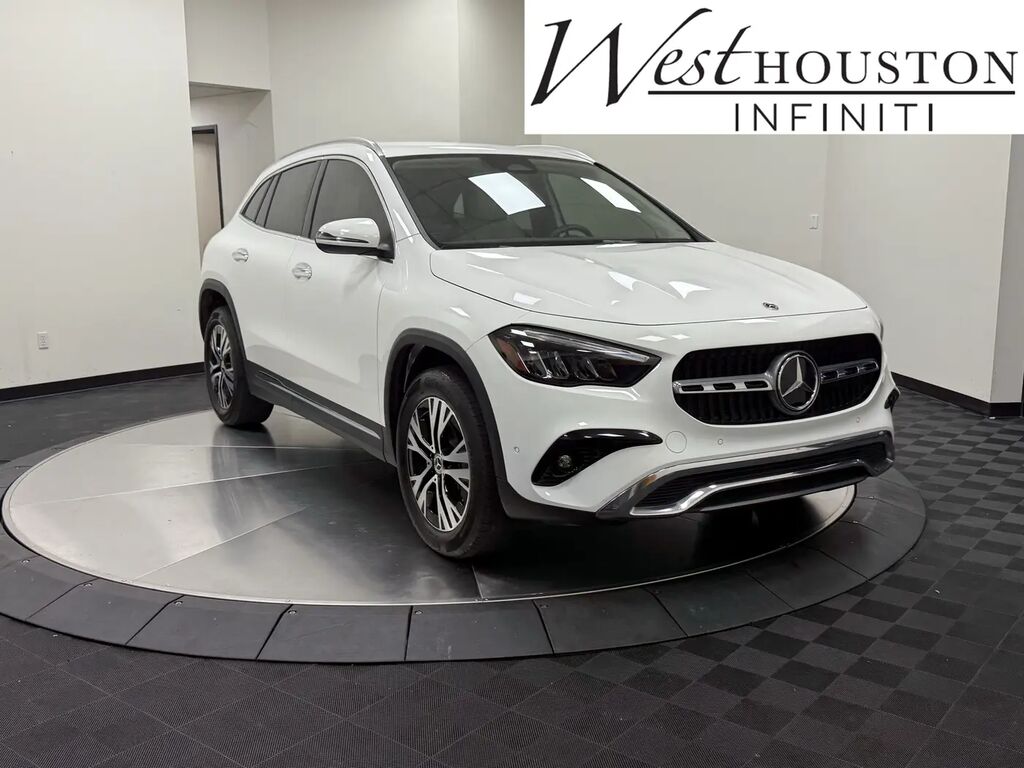 2025 Mercedes-Benz GLA GLA 250 — photo 1 of 13