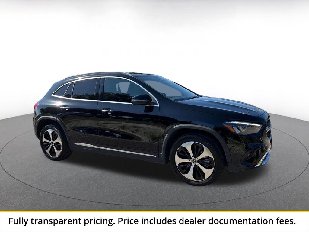 2025 Mercedes-Benz GLA GLA 250 — photo 1 of 13