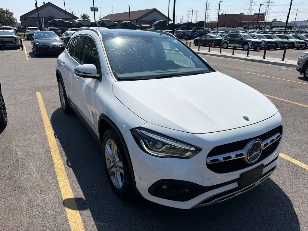 2023 Mercedes-Benz GLA GLA 250 — photo 1 of 9