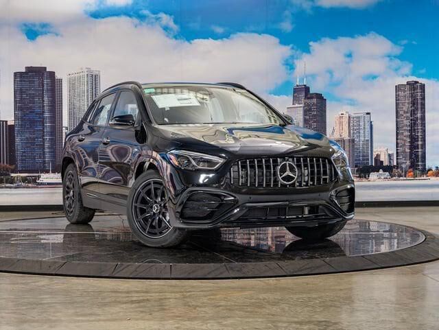 2026 Mercedes-Benz GLA AMG GLA 35 — photo 1 of 30