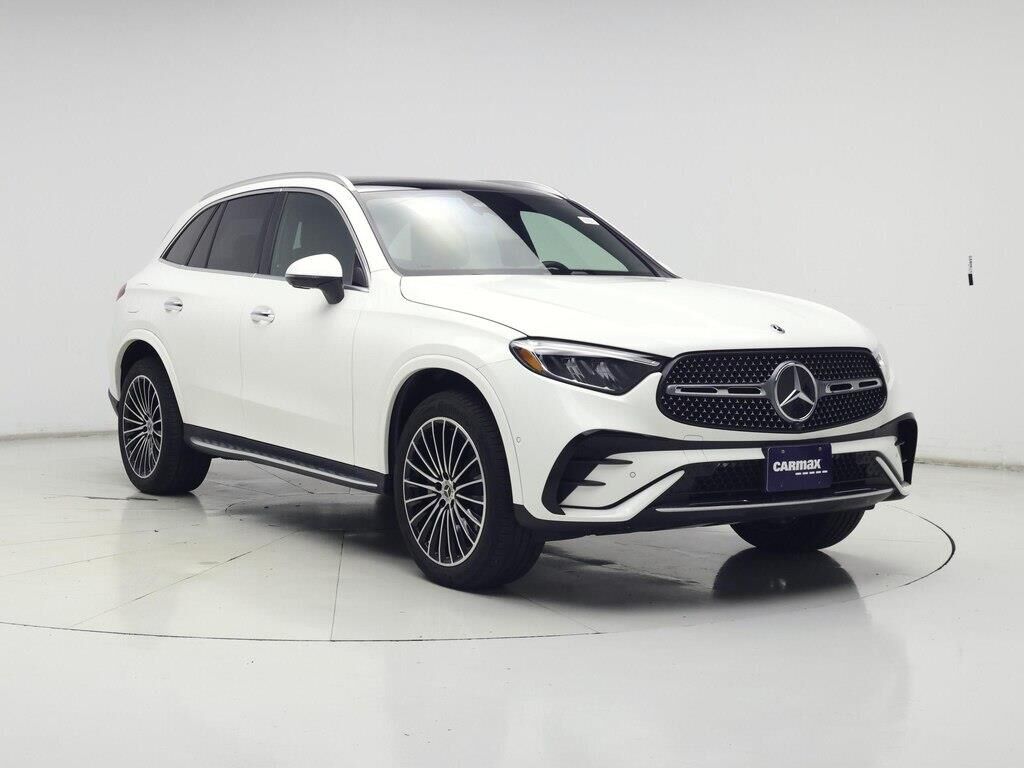 2026 Mercedes-Benz GLC GLC 300 — photo 1 of 13