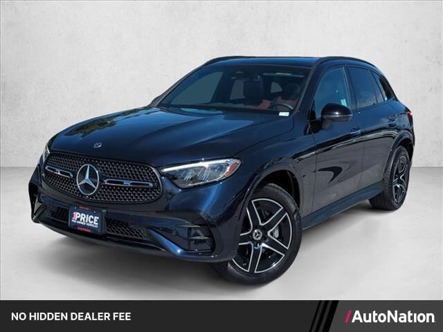2023 Mercedes-Benz GLC GLC 300 — photo 1 of 13