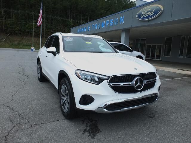 2024 Mercedes-Benz GLC GLC 300