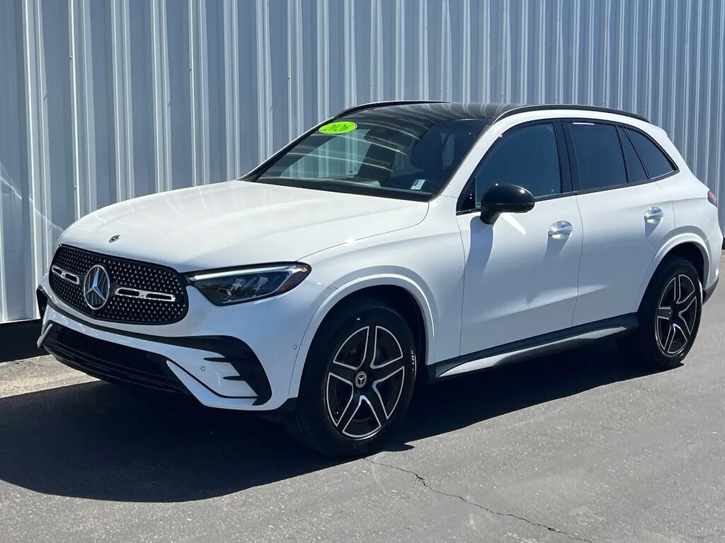 2026 Mercedes-Benz GLC GLC 300 4MATIC — photo 1 of 13