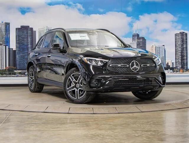 2026 Mercedes-Benz GLC GLC 300 4MATIC — photo 1 of 33