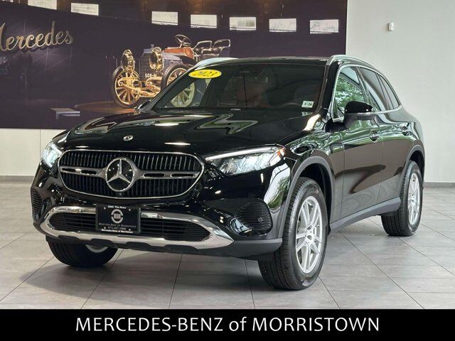 2023 Mercedes-Benz GLC GLC 300 — photo 1 of 13