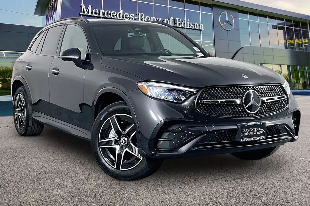2026 Mercedes-Benz GLC GLC 300 4MATIC — photo 1 of 13