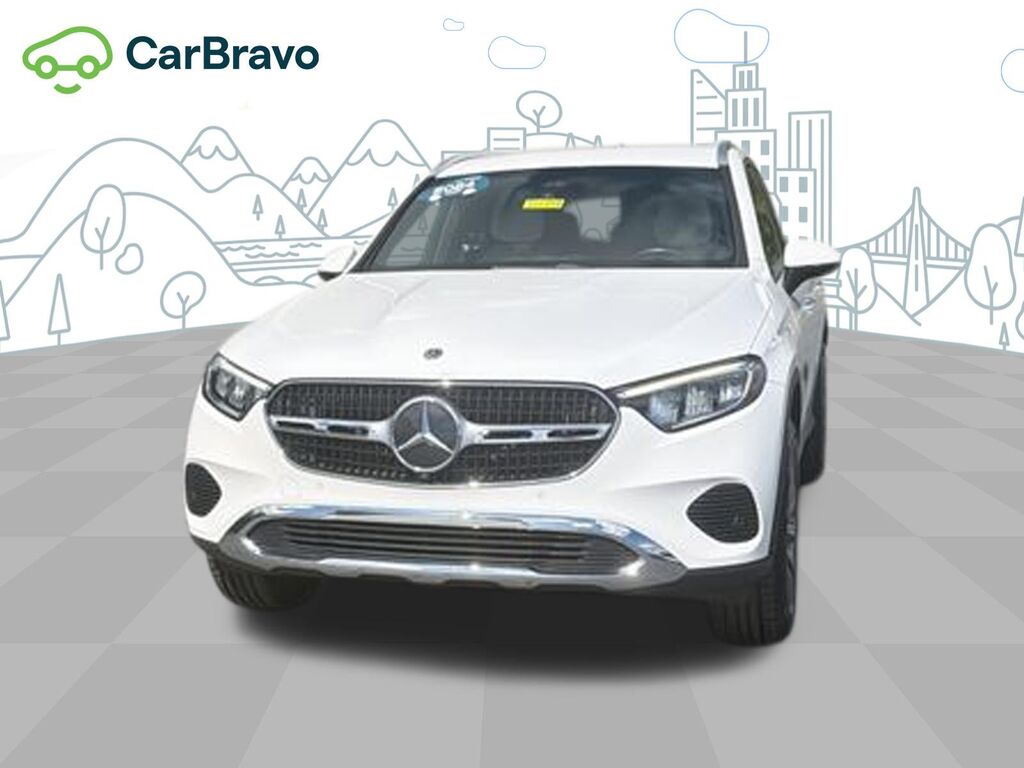 2024 Mercedes-Benz GLC GLC 300 — photo 1 of 6