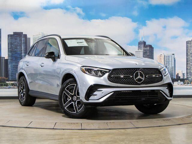 2026 Mercedes-Benz GLC GLC 300 4MATIC — photo 1 of 30