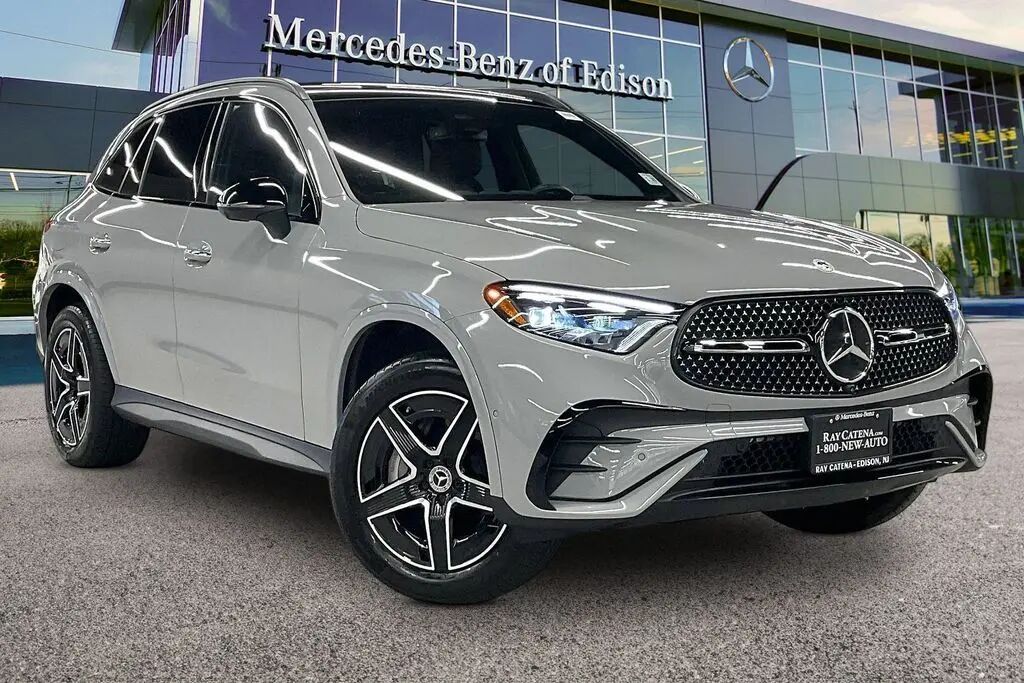 2026 Mercedes-Benz GLC GLC 300 4MATIC — photo 1 of 13