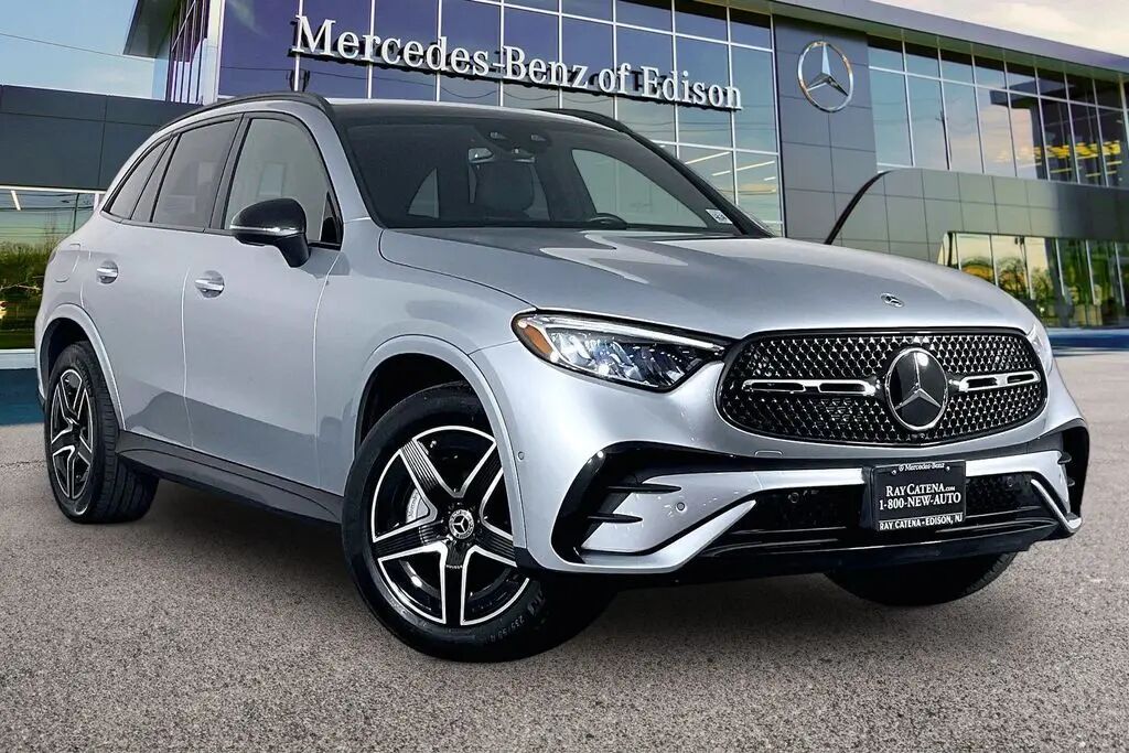 2026 Mercedes-Benz GLC GLC 300 4MATIC — photo 1 of 26