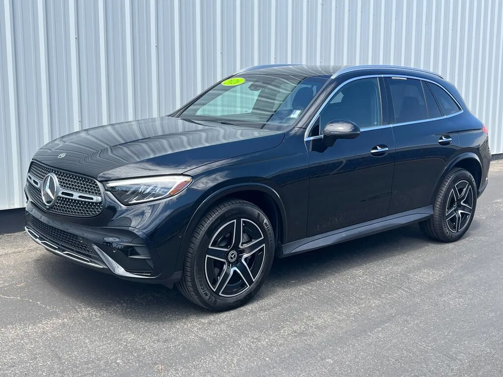 2026 Mercedes-Benz GLC GLC 300 4MATIC — photo 1 of 13