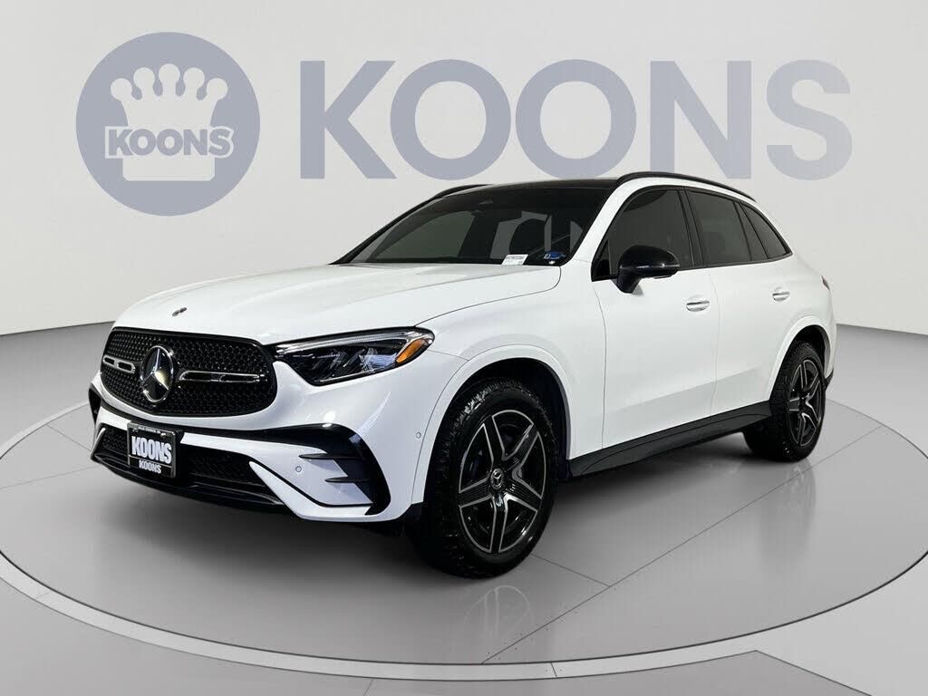 2024 Mercedes-Benz GLC GLC 300 4MATIC — photo 1 of 1