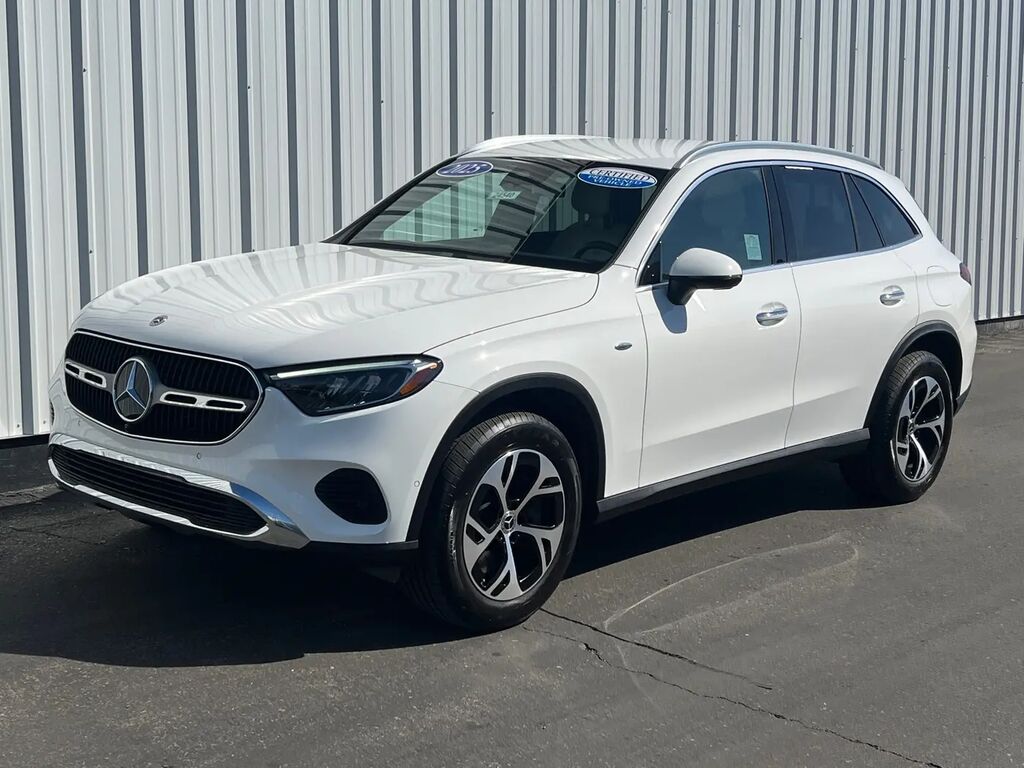 2025 Mercedes-Benz GLC GLC 350e 4MATIC — photo 1 of 13