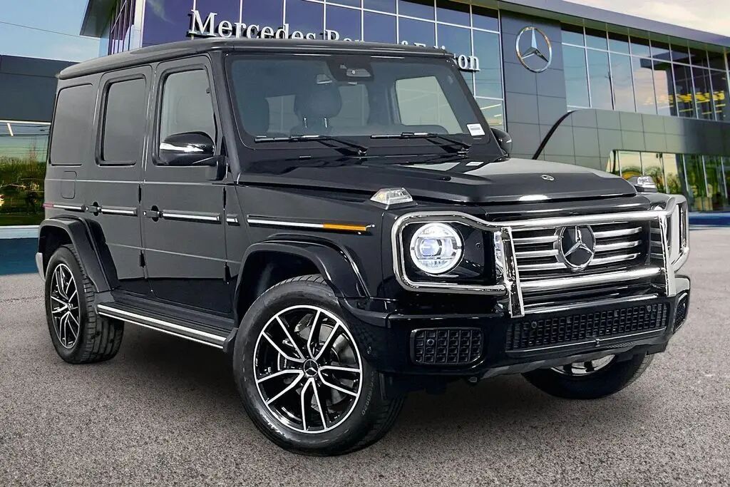 2025 Mercedes-Benz G-Class G 550 — photo 1 of 13