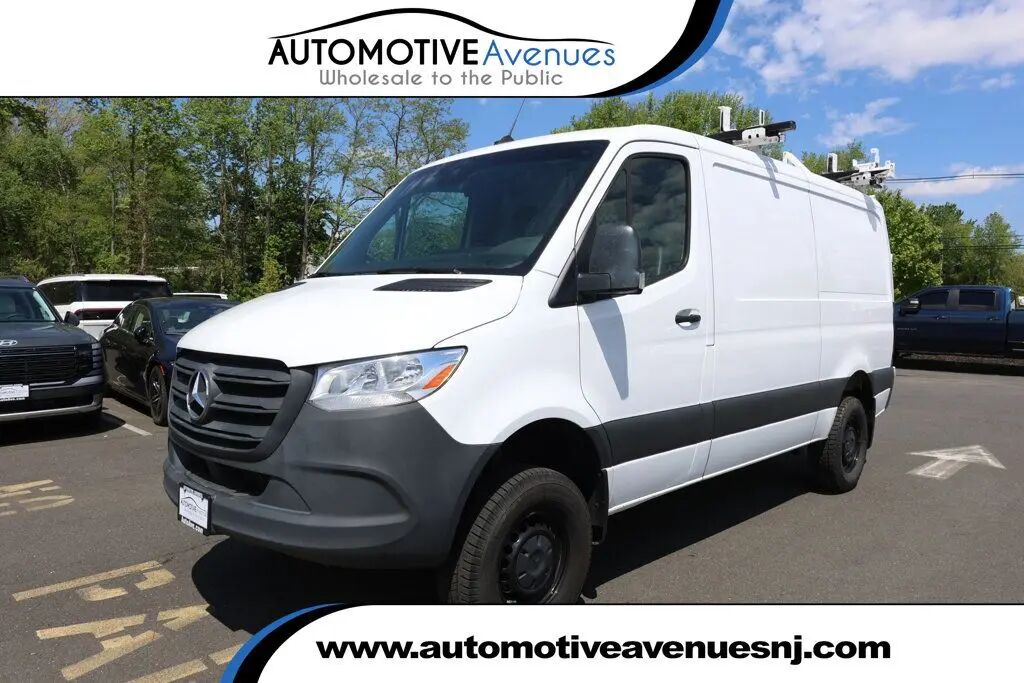 2022 Mercedes-Benz Sprinter 2500 — photo 1 of 14