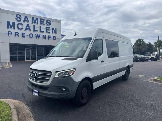2021 Mercedes-Benz Sprinter 2500