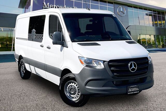 2026 Mercedes-Benz Sprinter Cargo Van Cargo 144 WB