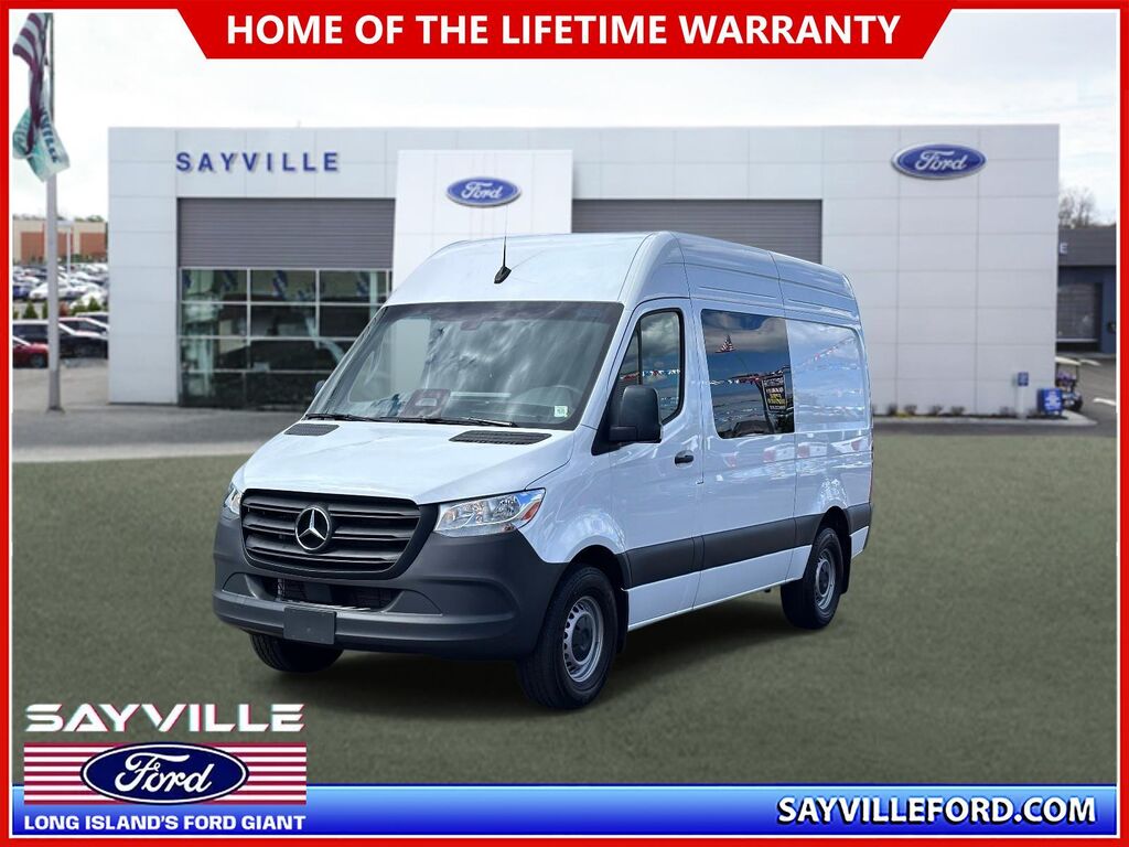 2025 Mercedes-Benz Sprinter 2500 — photo 1 of 13