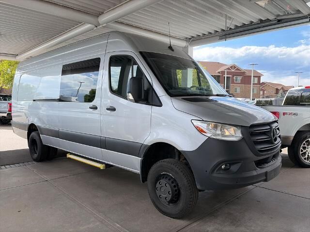 2024 Mercedes-Benz Sprinter 3500XD — photo 1 of 26