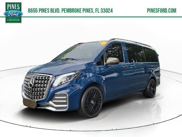 2023 Mercedes-Benz Metris Passenger
