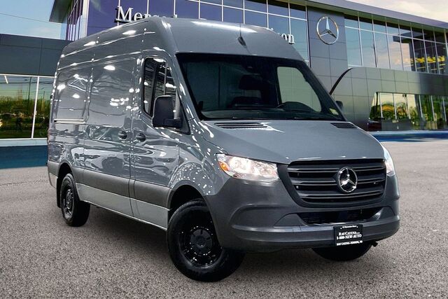 2022 Mercedes-Benz Sprinter Cargo Van Cargo 144 WB