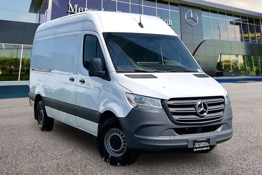 2023 Mercedes-Benz Sprinter 2500 — photo 1 of 26