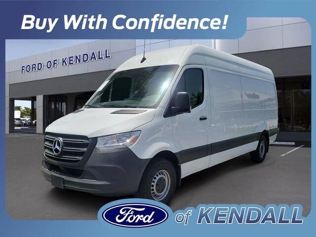 2023 Mercedes-Benz Sprinter 2500 — photo 1 of 26